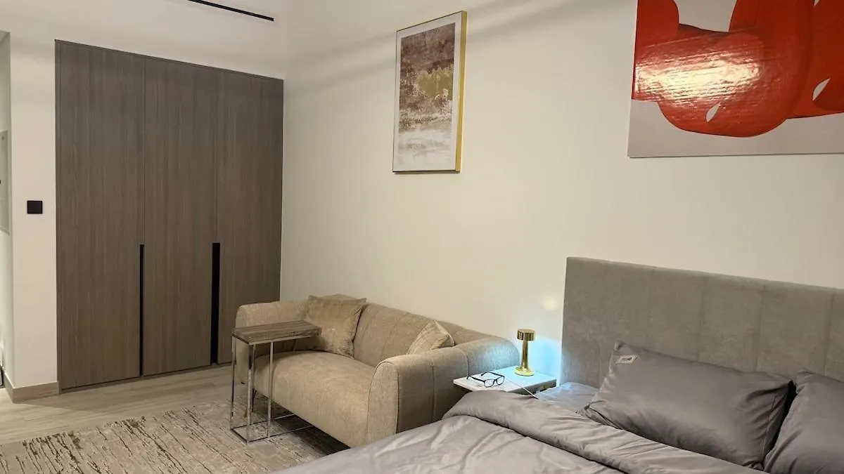 Lägenhet Brand New Fully Furnished Studio Dubai Förenade Arabemiraten