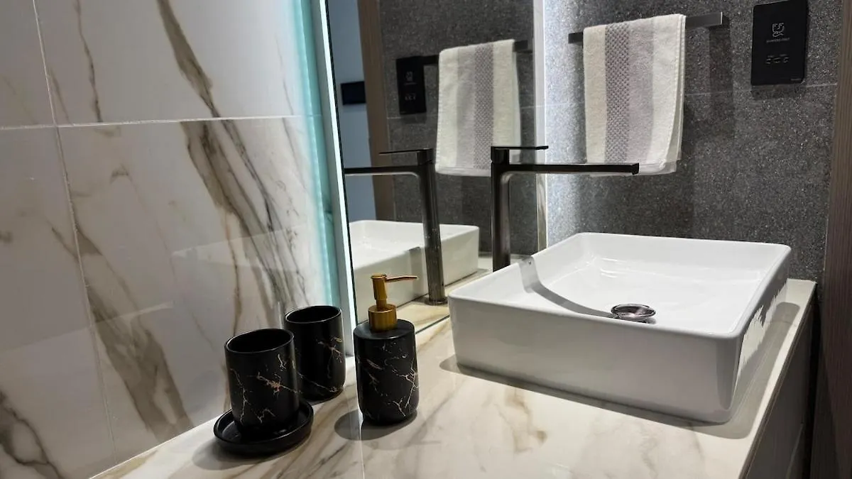 Brand New Fully Furnished Studio Dubai Lägenhet